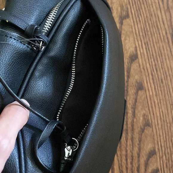 Le Miel Black Vegan Leather Shoulder Bag Mutliple Pockets Weaved Texture Belt - Picture 3 of 7